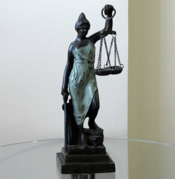 Justice Law Scales