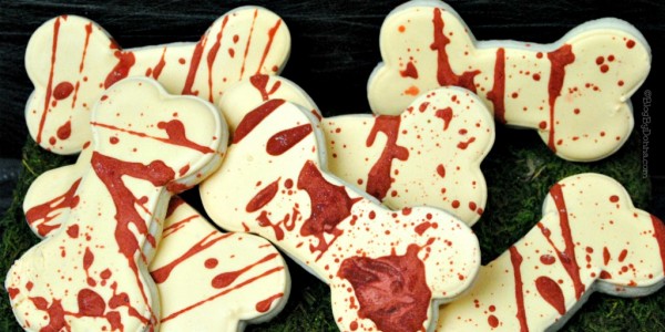 Bloody bones sugar cookies recipe for Halloween or The Walking Dead Season 7 premiere on October 23rd