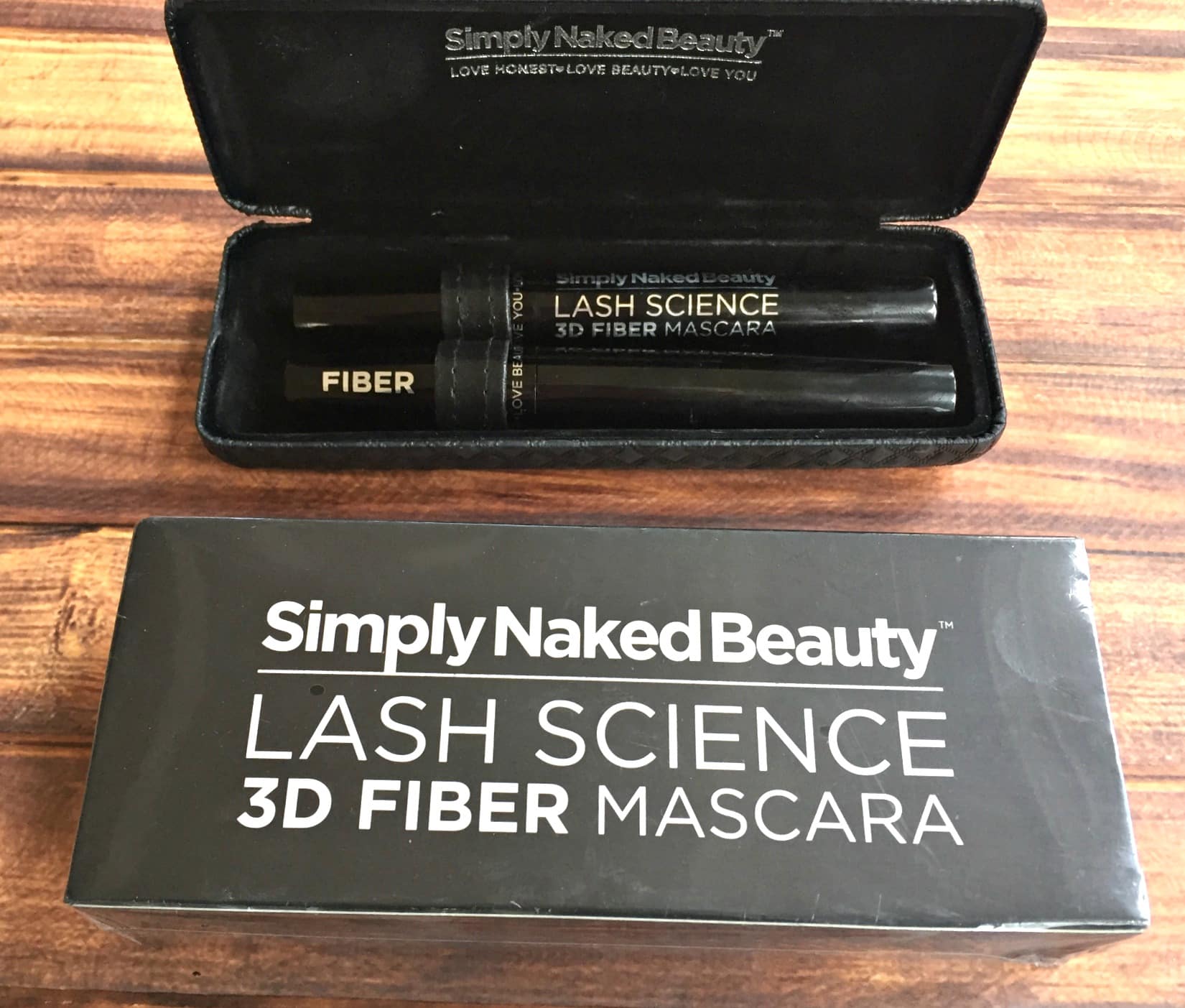 A few of my favorite things from Amazon - 3D Fiber Lash Mascara from Simply Naked Beauty